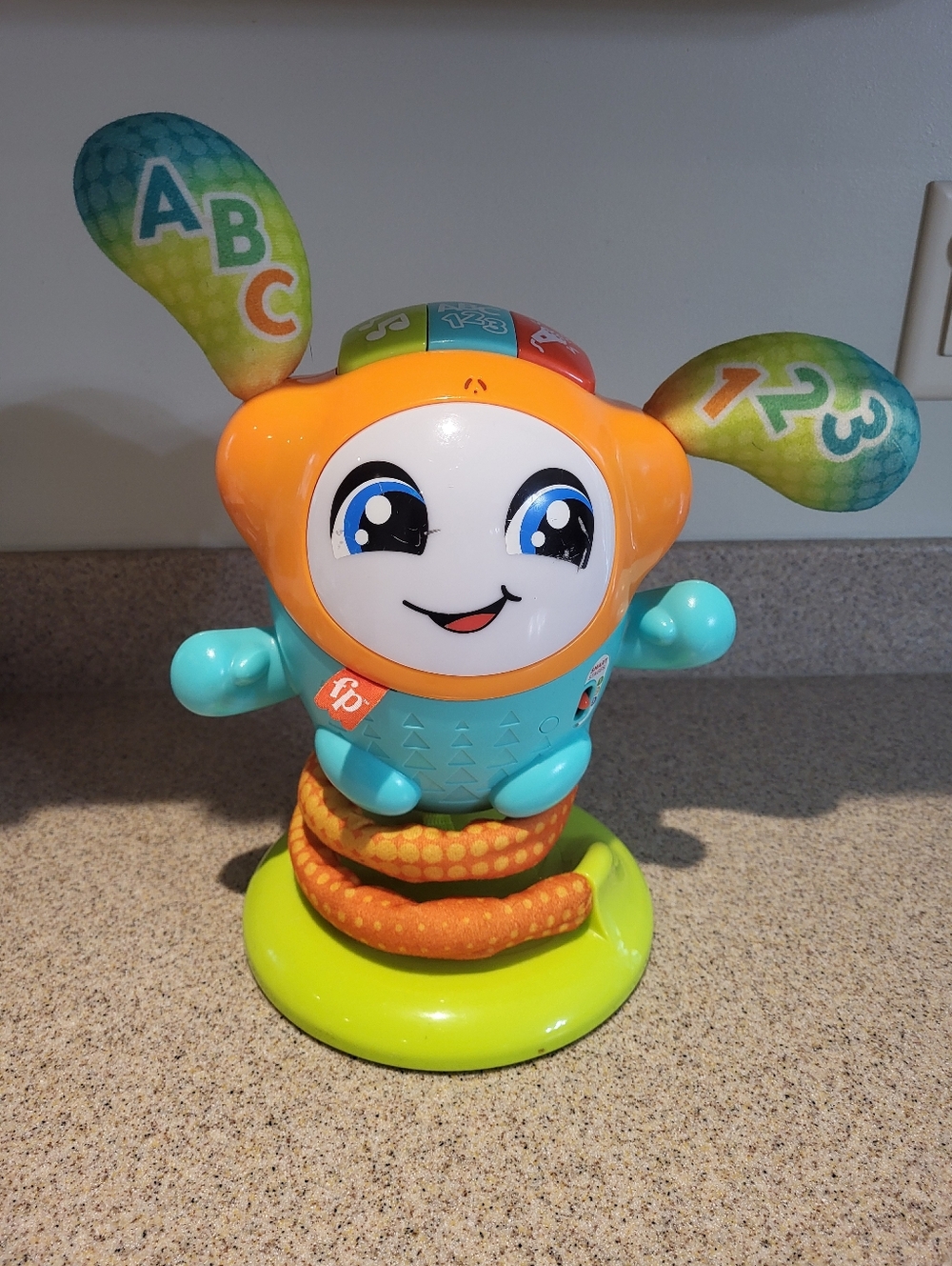 Fisher Price DJ Bouncin’ Beats Musical Interactive Toy, Good Condition